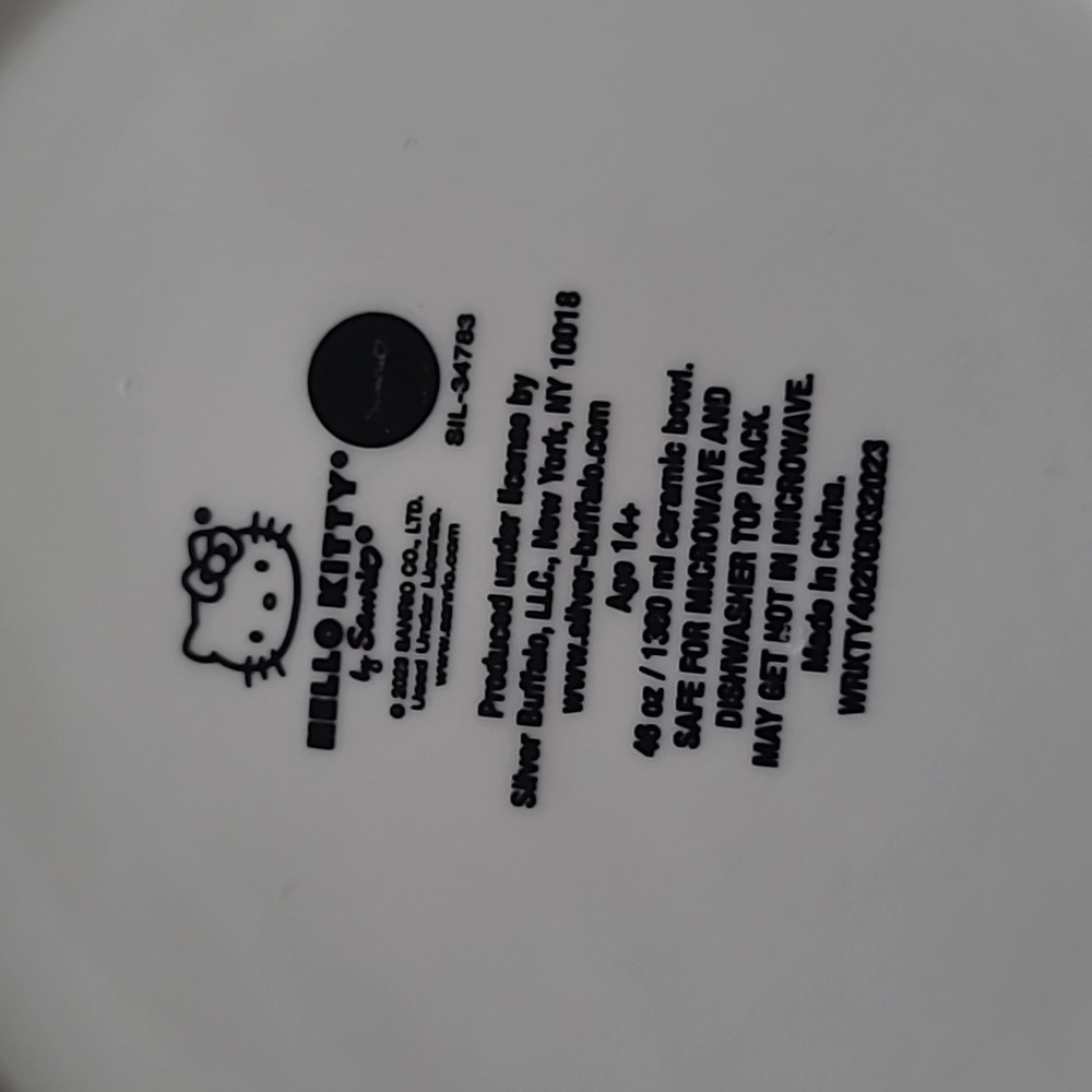Hello Kitty Bowl - Picture 3 of 3